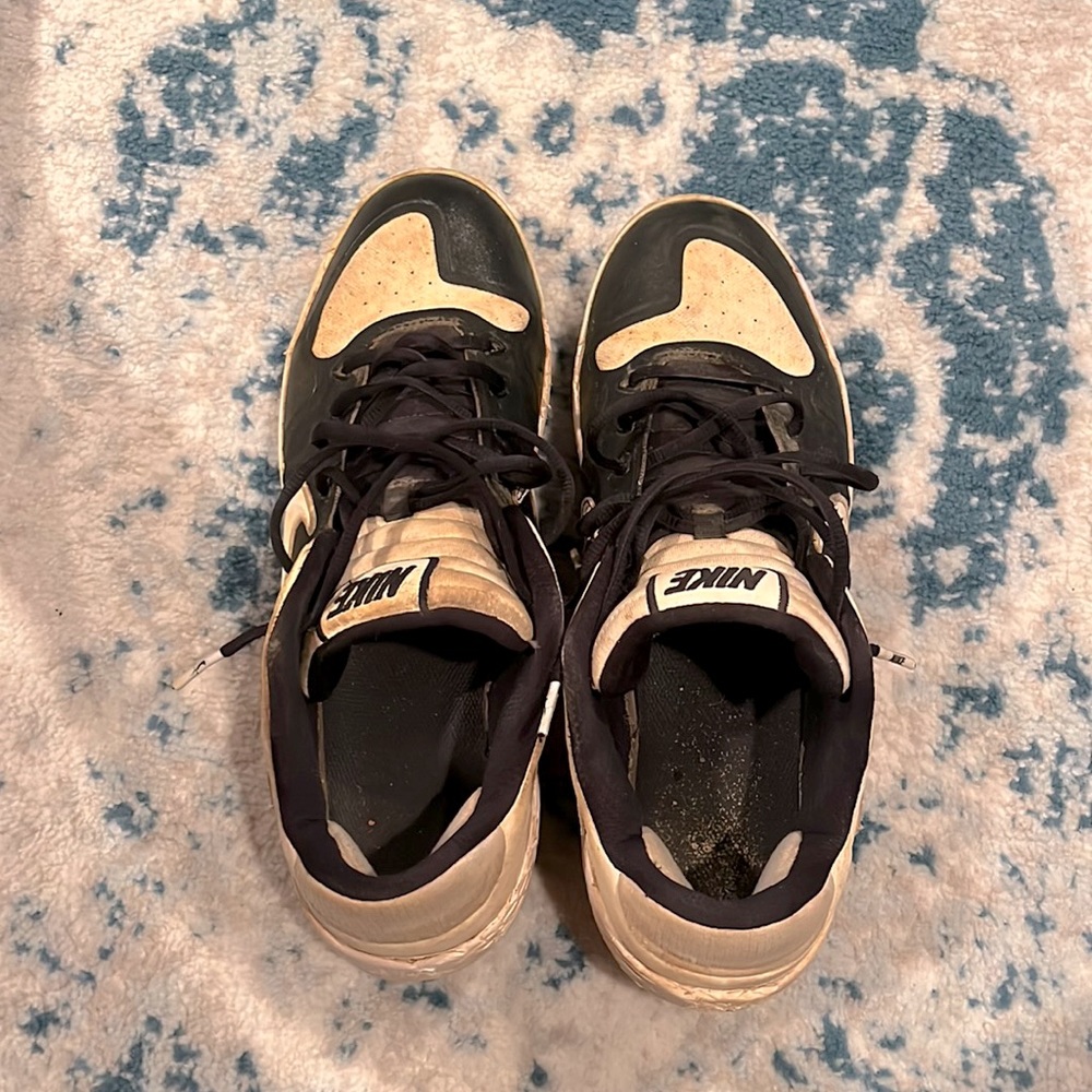 nike cleats size 11